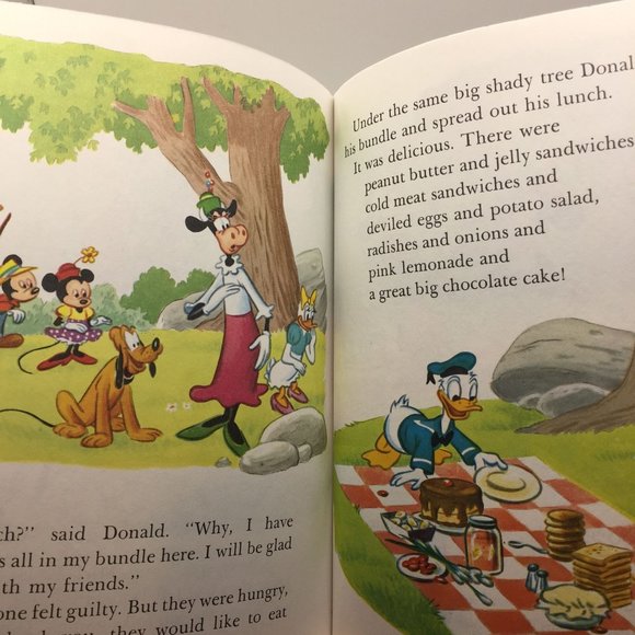 Vintage Little Golden Book Lot 2 Disney Mickey Mouse's Picnic and the Beanstalk - Picture 11 of 13